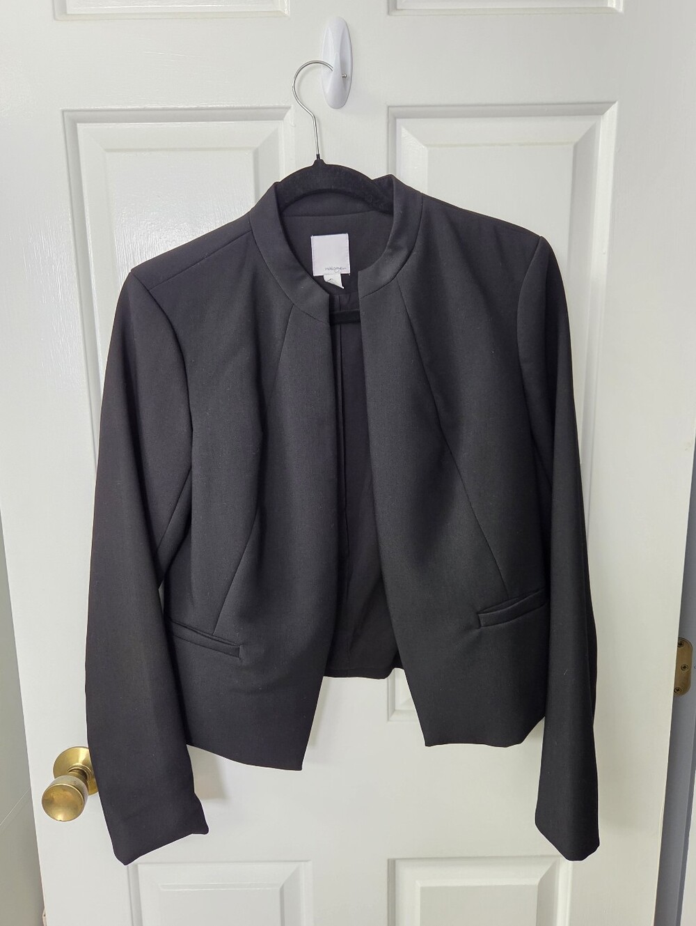 Women’s Black Collarless Blazer